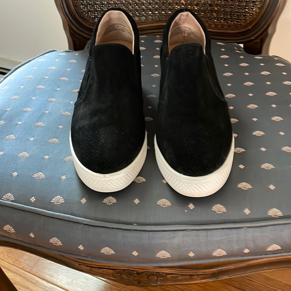 Caslon Shoes - Caslon black suede sneakers